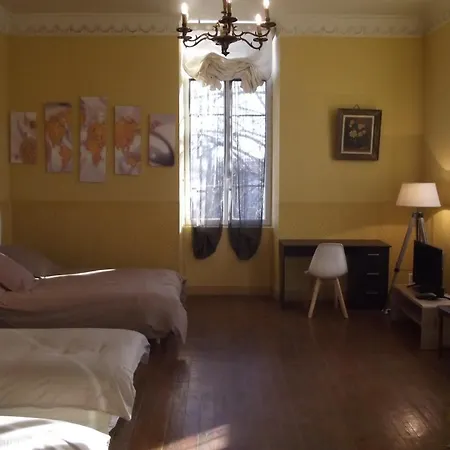 Manoir De La Bastide Oda ve Kahvaltı *