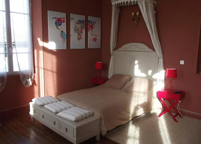 Manoir De La Bastide Bed and breakfast *